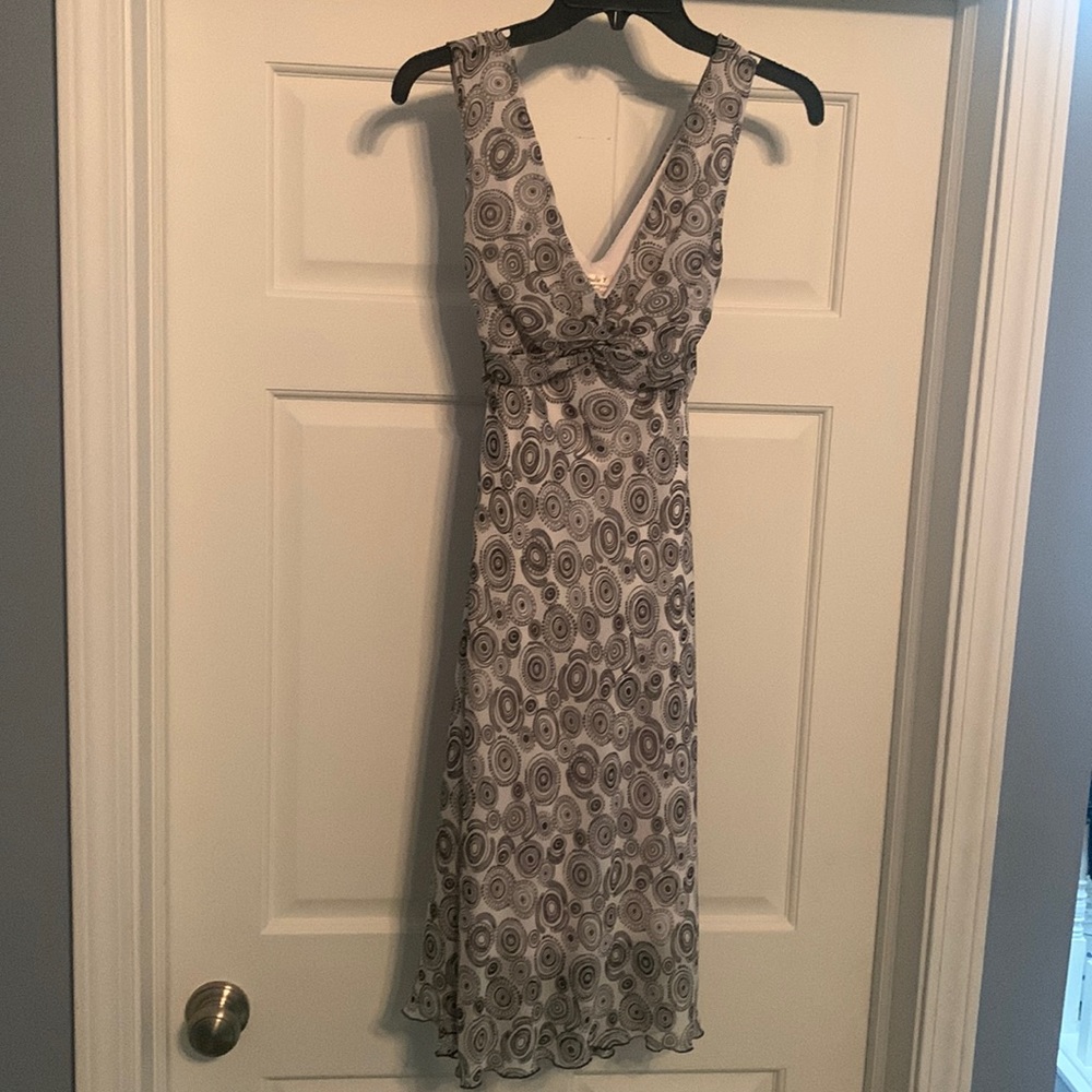 $4.99 shipping. Studio Y lined dress.